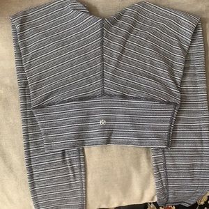 Size 4 wunderunder lulu stripped long leggings